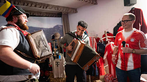 Luis Diaz bei den Fanclubbesuchen 2026