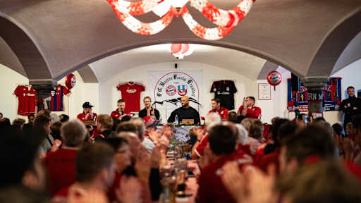 Vincent Kompany bei den Fanclubbesuchen 2026