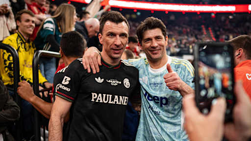 Mario Mandžukić wird fotografiert während des FC Bayern Legends Cup 2026 im SAP Garden