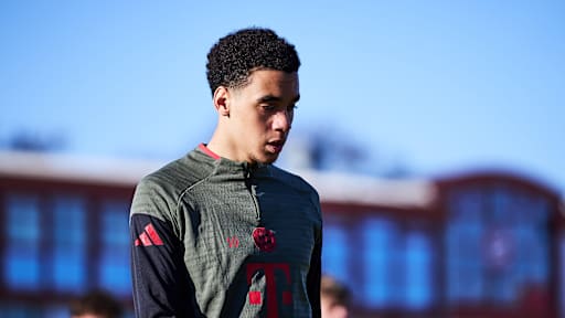 Jamal Musiala im Abschlusstraining des FC Bayern vor dem Champions League-Spiel gegen Union Saint-Gilloise