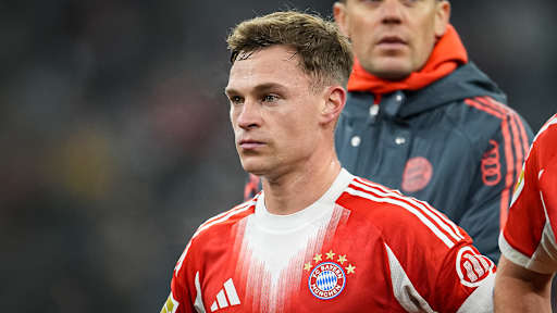 Joshua Kimmich nach dem Heimspiel des FC Bayern in der Bundesliga gegen den FC Augsburg