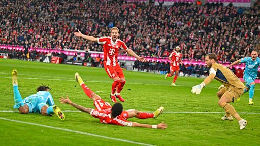 Luis Diaz im Bundesliga-Spiel des FC Bayern gegen die TSG Hoffenheim