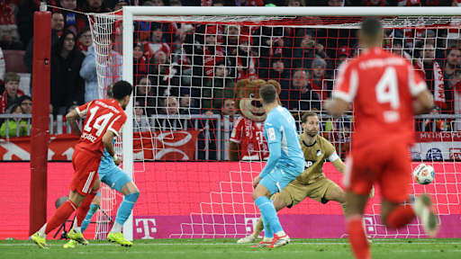 Luis Diaz im Bundesliga-Spiel des FC Bayern gegen die TSG Hoffenheim