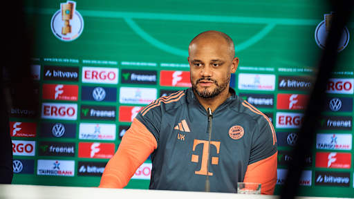Vincent Kompany im Pressetalk vor dem DFB-Pokal-Viertelfinale gegen RB Leipzig