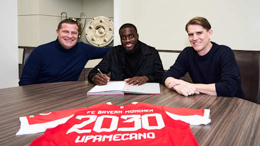 Dayot Upamecano renueva con el FC Bayern.