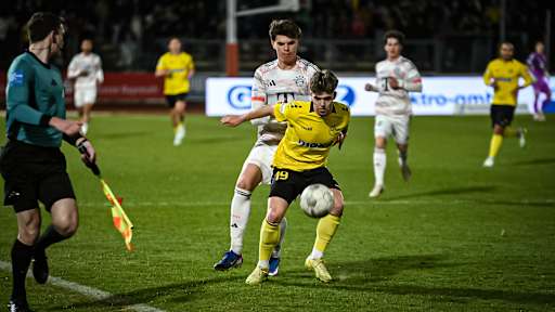 Spielszene aus dem Auswärtsspiel der FC Bayern Amateure bei der SpVgg Bayreuth in der Regionalliga Bayern