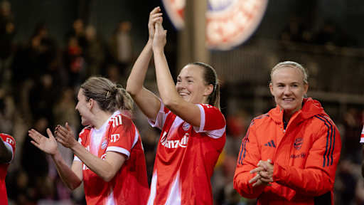 Magdalena Eriksson glücklich nach einem Spiel der FCB-Frauen am FC Bayern Campus.