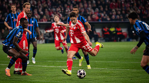Raphaël Guerreiro im Champions League-Heimspiel des FC Bayern gegen Atalanta Bergamo