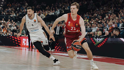 Justus Hollatz Dribbling