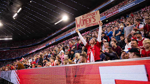 Die Kulisse beim Allianz Arena-Spiel gegen Bayer 04 Leverkusen.