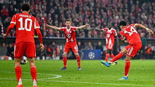 Luis Diaz zieht ab zum 3.3 im im Champions League-Viertelfinale zwischen dem FC Bayern und Real Madrid