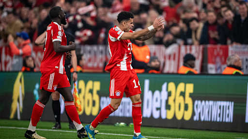 Luis Diaz jubelt nach dem 3:3 im im Champions League-Viertelfinale zwischen dem FC Bayern und Real Madrid