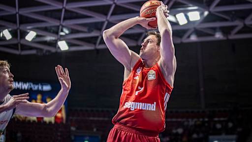Spielszene aus einem Spiel der FC Bayern Basketballer.