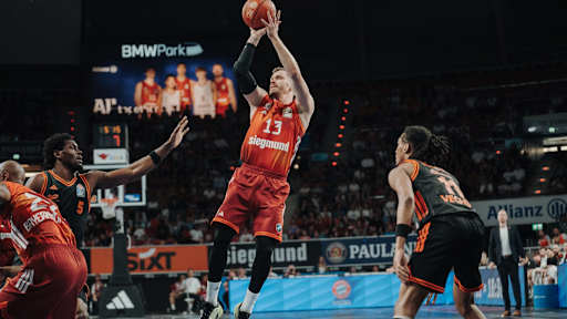 Spielszene aus einem Spiel der FC Bayern Basketballer.
