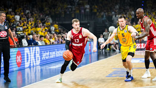 Andreas Obst und die Bayern gehen in Finale 5