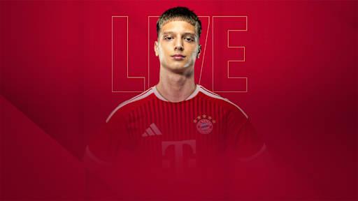 Teamkreis der FC Bayern U19.