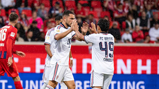 Ibrahimovic und Cardozo bejubeln ein Tor gegen Heidenheim
