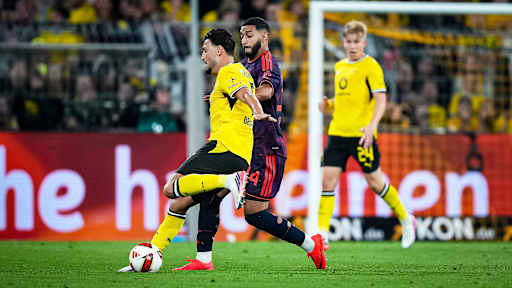 Ismael Saibari im Zweikampf um den Ball während des Franz Beckenbauer Supercups 2026 zwischen Borussia Dortmund und dem FC Bayern