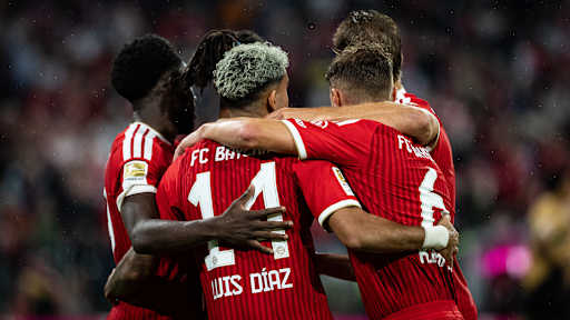 Jamal Musiala given the number 10 jersey at FC Bayern