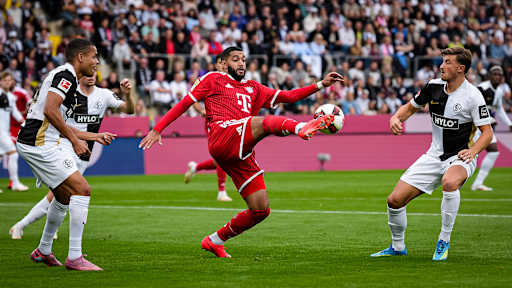 Ismael Saibari während des Gastspiels des FC Bayern in der Bundesliga bei der SV Elversberg