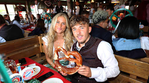 Traditioneller Besuch: Der FC Bayern auf dem Oktoberfest 2026