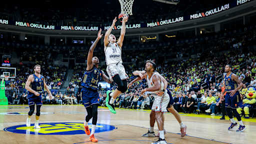 Rokas Jokubaitis Layup