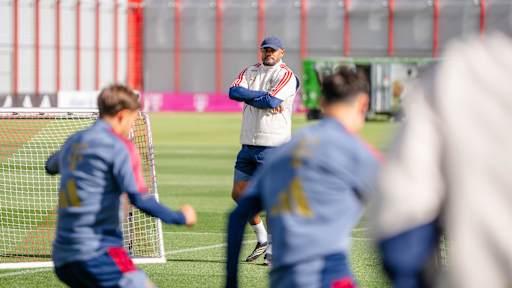 Vincent Kompany im Abschlusstraining vor Augsburg