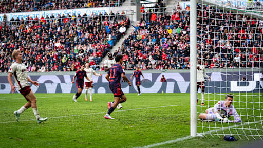 Nene Brown erzielt das 2:2 für den FC Bayern