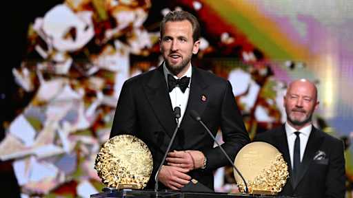 Harry Kane wurde bei der Ballon d'Or-Gala als treffsicherster Stürmer ausgezeichnet.