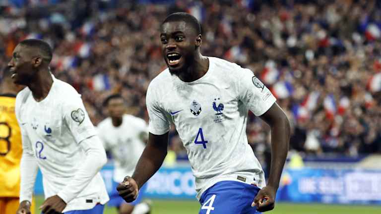 Dayot Upamceno, France