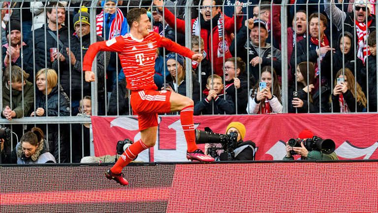 Volea de tijera: la afición premia a Pavard Gol del mes de marzo