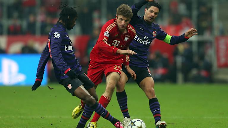 Szene der Partie FC Bayern - Arsenal in der Champions League