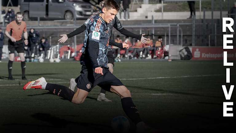 Spielszene aus dem Duell der FC Bayern U19 beim 1. FC Heidenheim