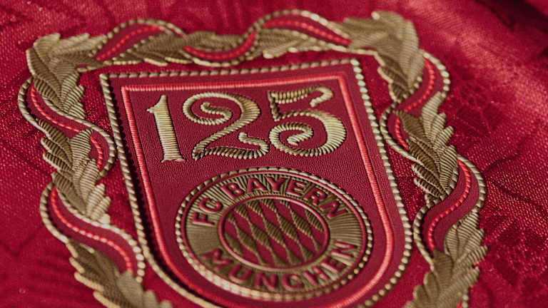 125 years FC Bayern Logo