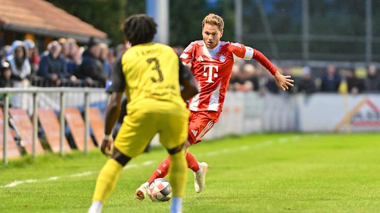 Benno Schmitz am Ball.