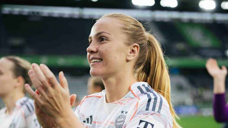 Glodis Viggosdottir nach dem Sieg in Wolfsburg.
