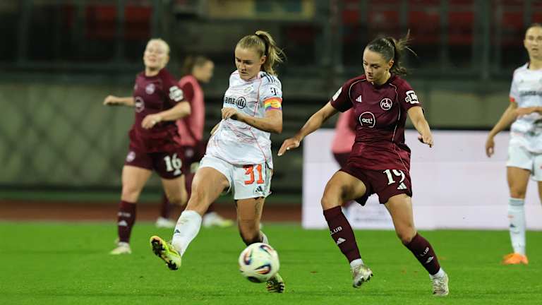 Georgia Stanway im Einsatz w�ährend des Auswärtsspiels der FCB-Frauen in Nürnberg.