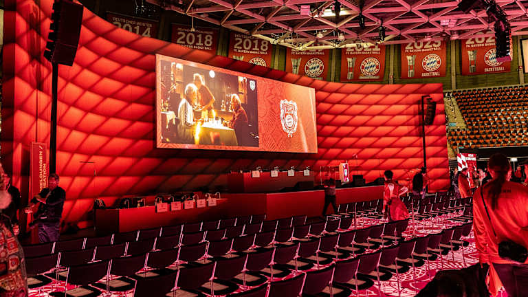 Jahreshauptversammlung FC Bayern München e.V. 2025 im BMW Park