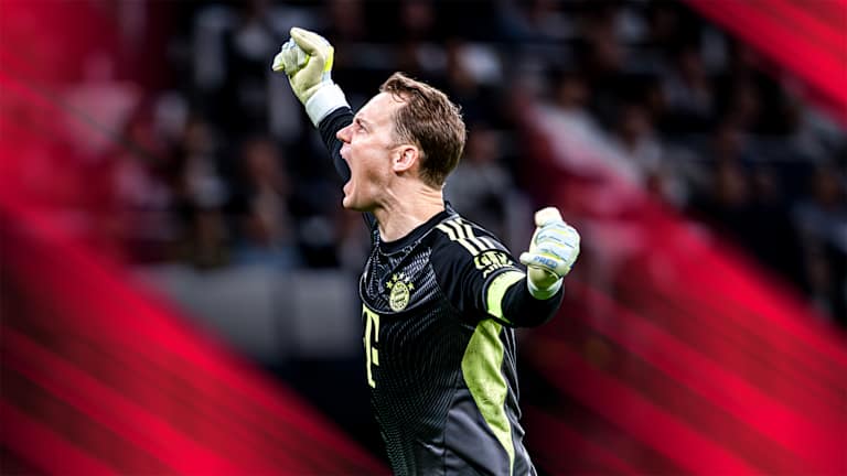 Manuel Neuer celebrating in Madrid