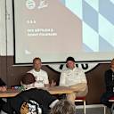 Benny Folkmann (Geschäftsführer FC Bayern) und Oke Göttlich, Präsident des FC St. Pauli, bei einem Workshop für Mitglieder gegen Diskriminierung
