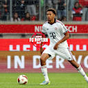 Cassiano Kiala führt den Ball am Fuß.