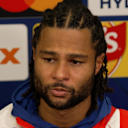 Serge Gnabry spricht im Interviews