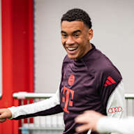 Das Training des FC Bayern München vor dem Auswärtsspiel bei Holstein Kiel