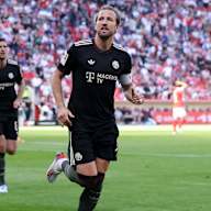 Harry Kane jubelt nach dem 4:3 Irre Aufholjagd! Das Spiel in Mainz in Bildern