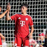 Spielszene aus dem Trainingsspiel des FC Bayern beim FC Rottach Egern in der Sommervorbereitung 2026/27 am Tegernsee