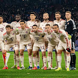 El partido de la Champions League entre el Shakhtar Donetsk y el FC Bayern, en imágenes
