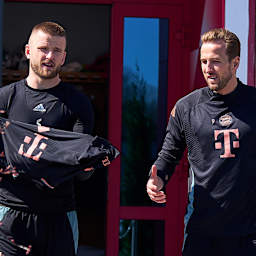 Eric Dier und Harry Kane auf dem Weg zum Trainingsplatz des FC Bayern