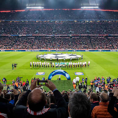 13-fcbsev_ima_110418