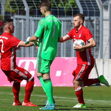 u19fcbs04_06_fcb_100517