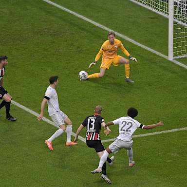 fra_fcb_04_ima_021119